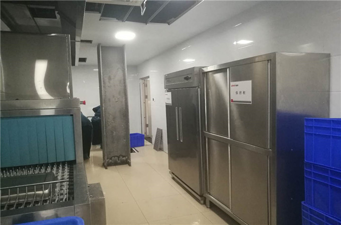 食堂廚房設(shè)備分為哪些區(qū)域呢？